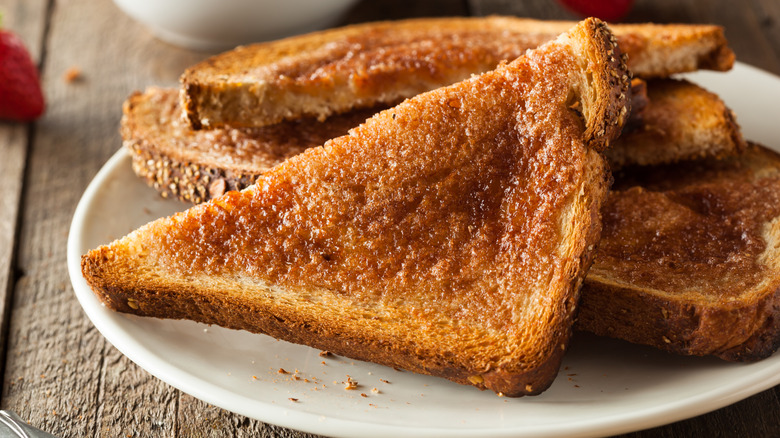 Caramelized cinnamon sugar toast