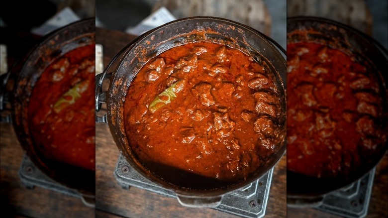 A pot of chili con carne