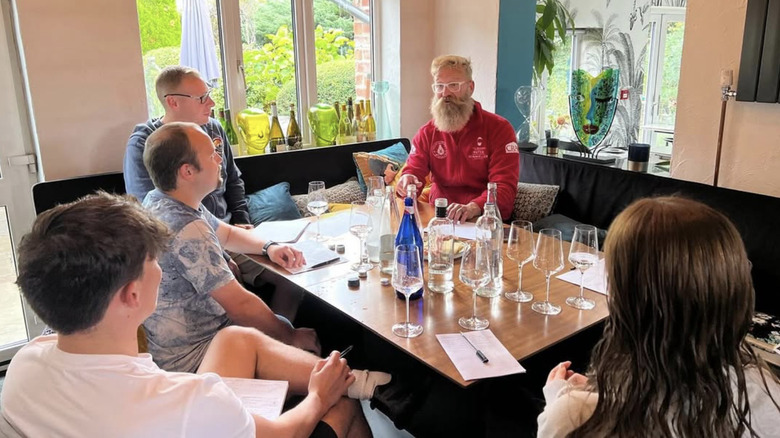 La Popote staff training prior to water menu release.