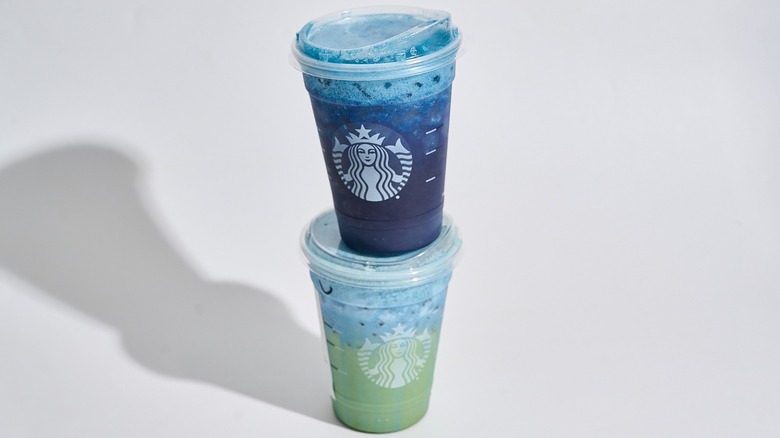 starbucks lemonade refresher stacked on top of starbucks coconut matcha