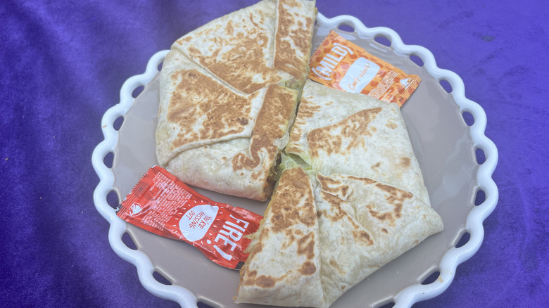 taco bell california crunchwrap with sauces