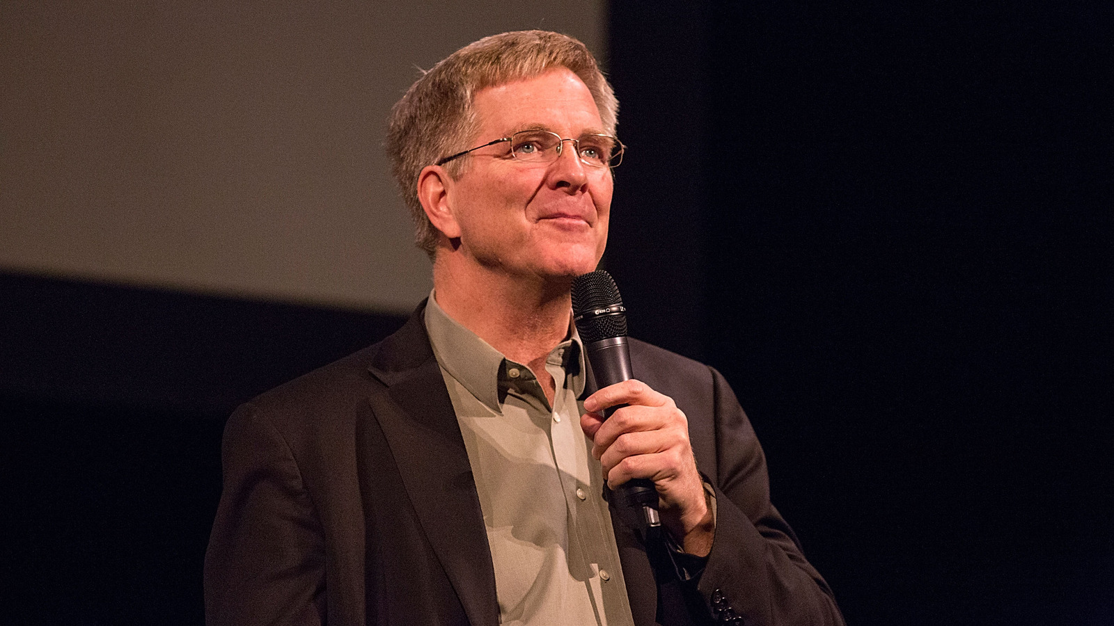Rick Steves' Favorite Meal While Traveling Took Place In An Iconic Food ...