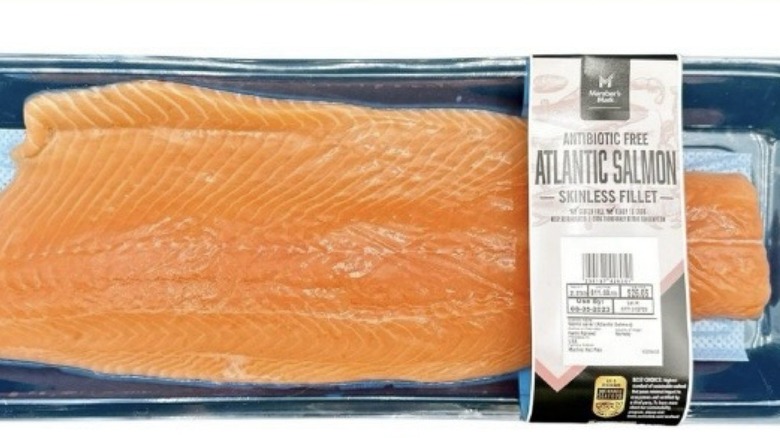 Raw Member's Mark Atlantic Salmon fillet