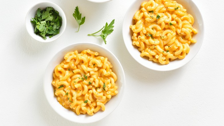 Bowls of macaroni and cheese