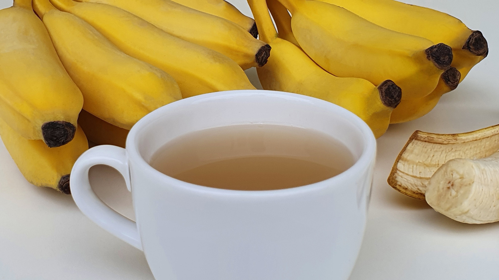 Banerella Tea Save Your Banana Peels To Make The Absolute Best Tea