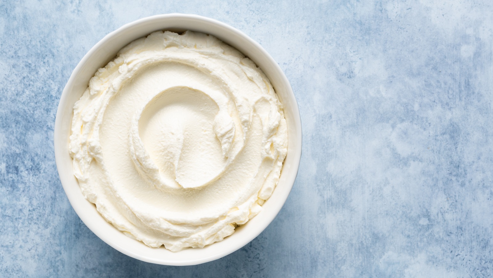 Seltzer Water Makes NYC Deli Cream Cheese Irresistible