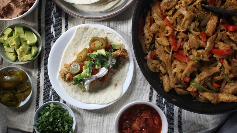 plated chicken fajitas