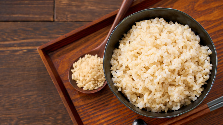 Bowl of cooked brown rice