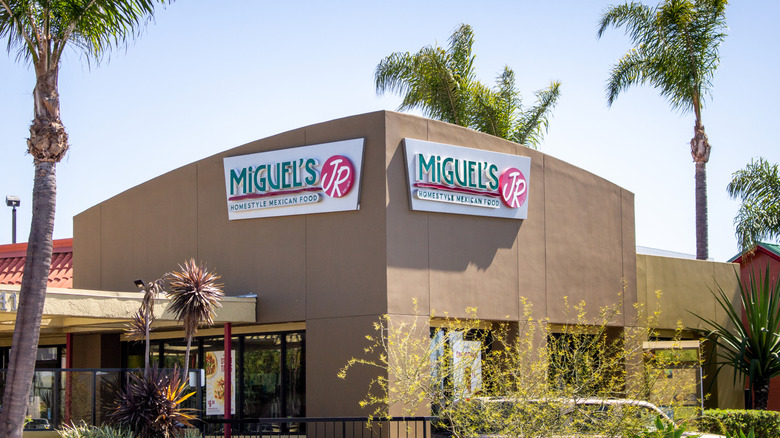 Miguel's Jr. storefront
