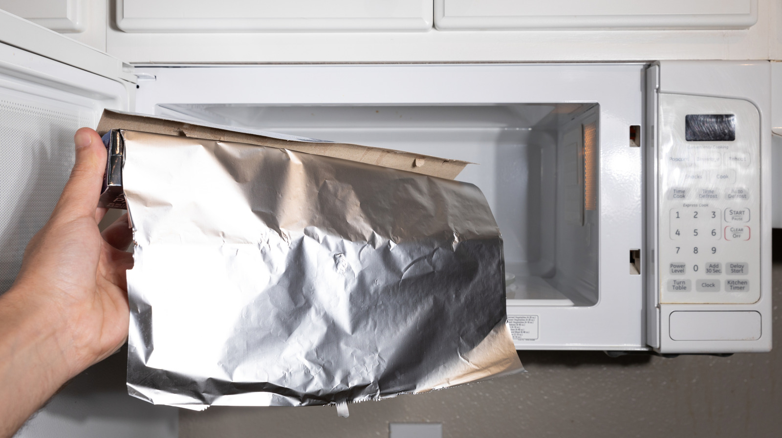 Aluminum Foil Can Go Some Microwaves. Here's How To Tell If Yours Is Safe
