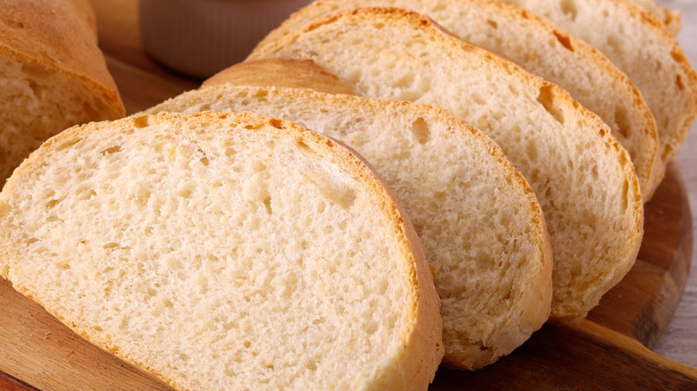 sourdough bread slices