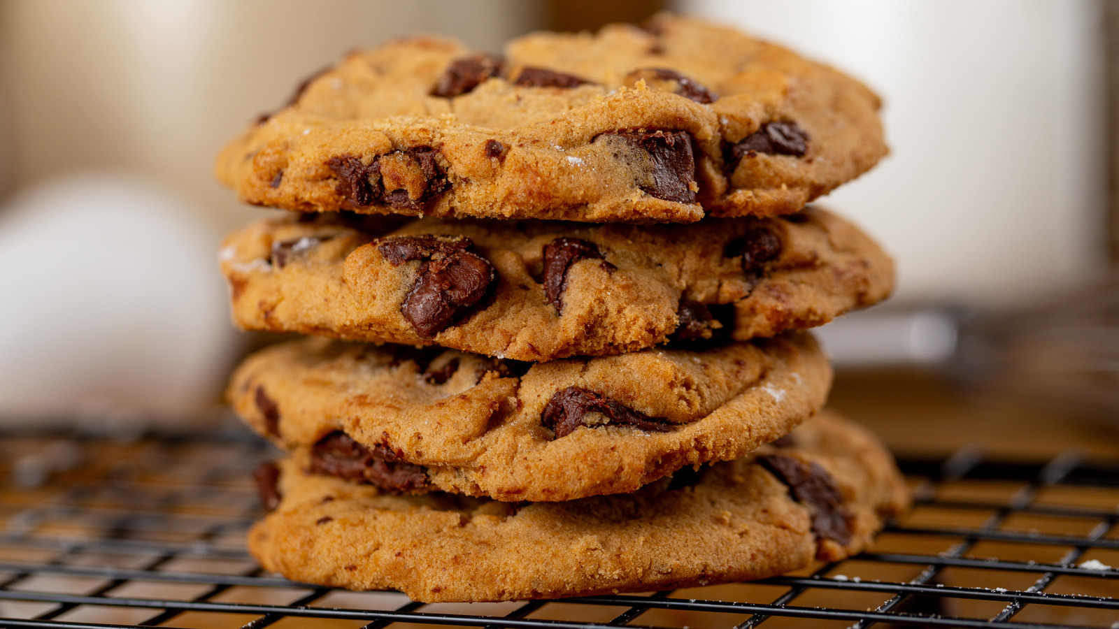 Some Of The Best Cookies In Los Angeles Can Be Found At This Gas Station