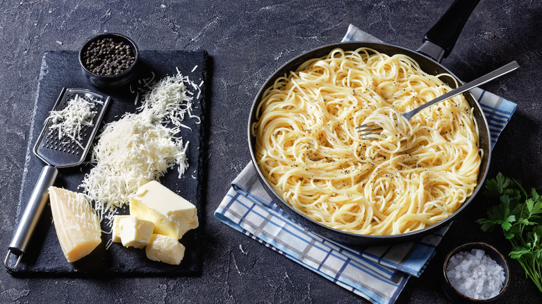 Pan of cacio e pepe