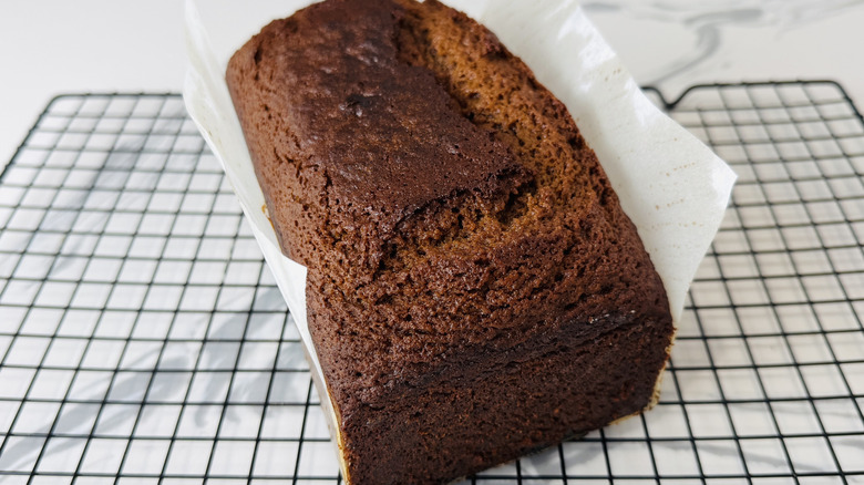 Gingerbread loaf on wire rack