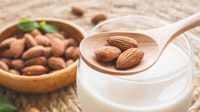 Almonds with almond milk