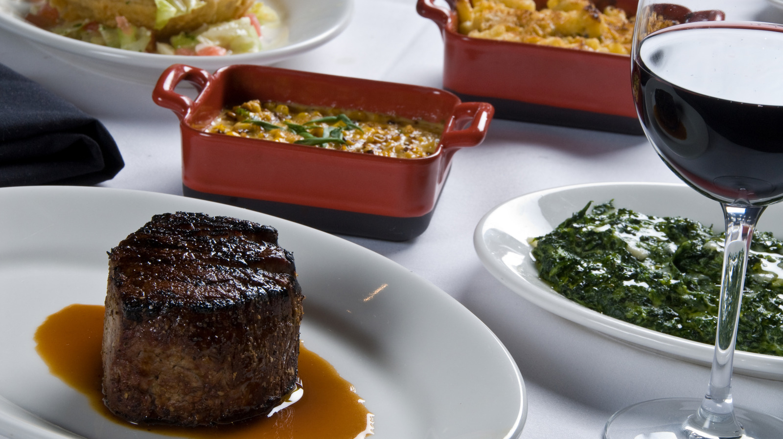 10 Old-Fashioned Steakhouse Sides That Make Homemade Steak Dinners Feel Special