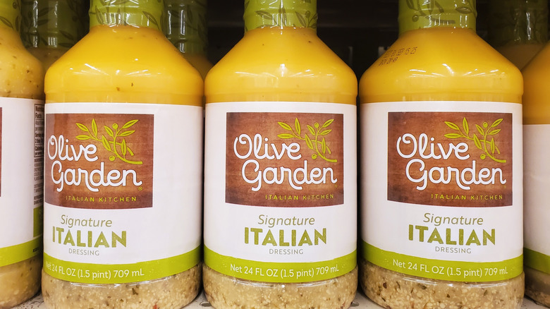Olive Garden signature Italian salad dressing