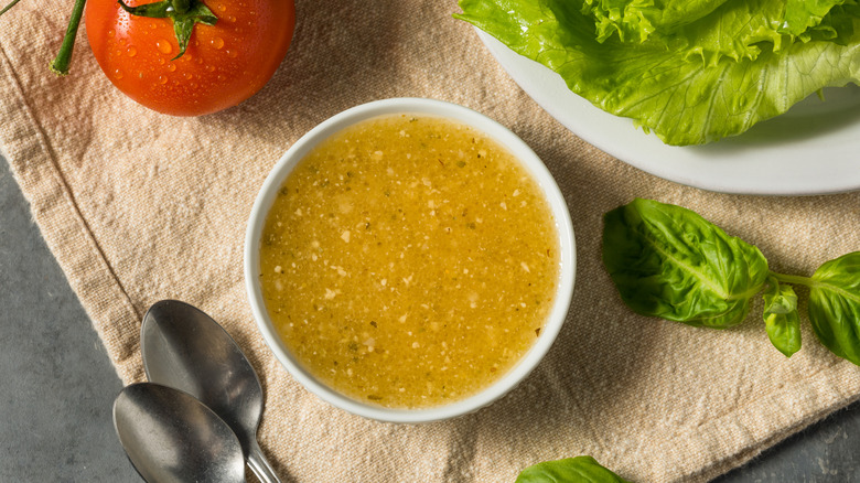 Homemade Italian salad dressing