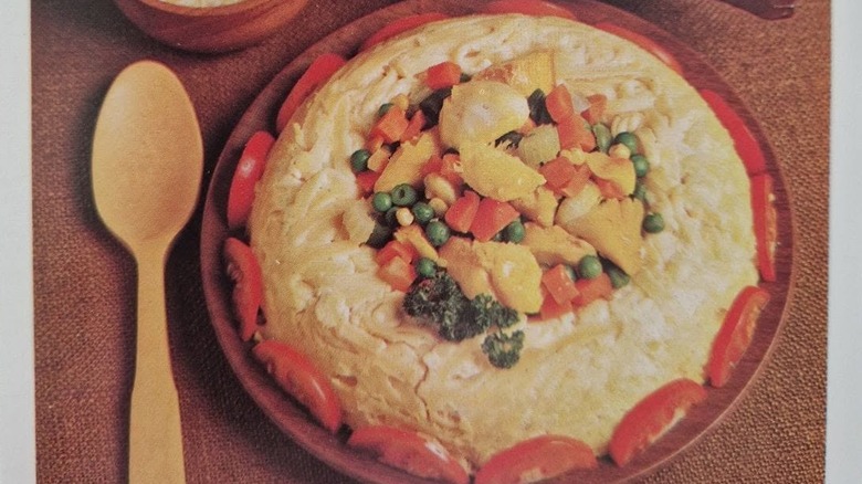A photo of a Cheese Noodle Ring on a recipe card