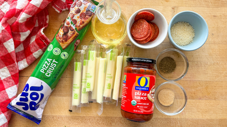Stuffed pizza bite ingredients