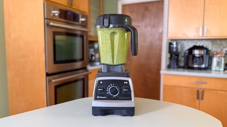 Orzo salad green dressing in blender