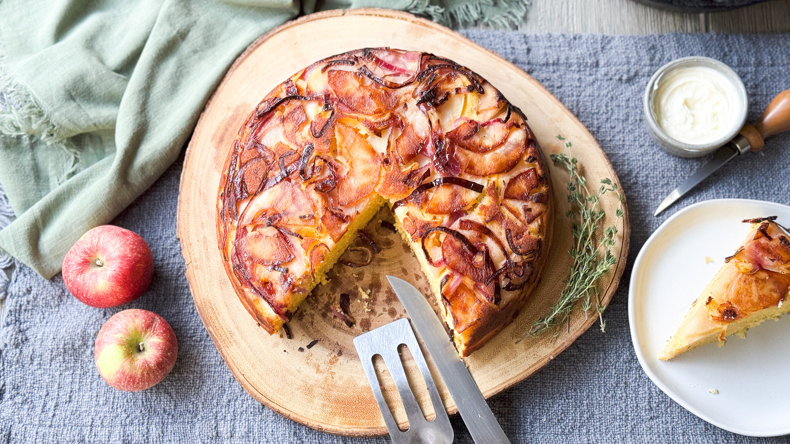 Süßes und herzhaftes Maisbrot-Rezept (Upside Down)