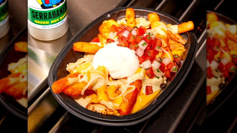 Taco Bell's Secret Aardvark Nacho Fries