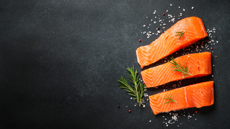 salmon fillets with salt and herbs