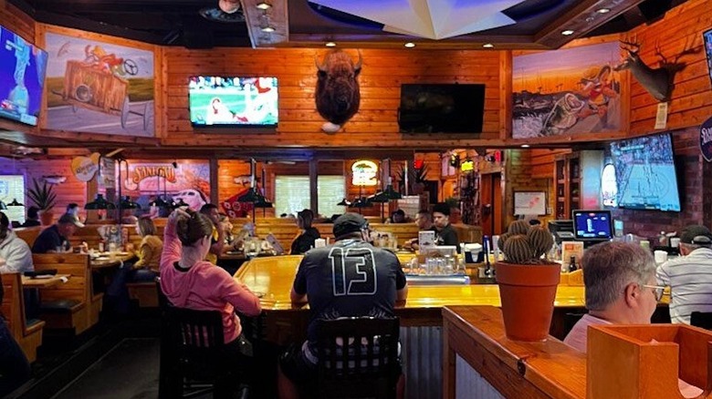 Interior bar at a Texas Roadhouse restaurant