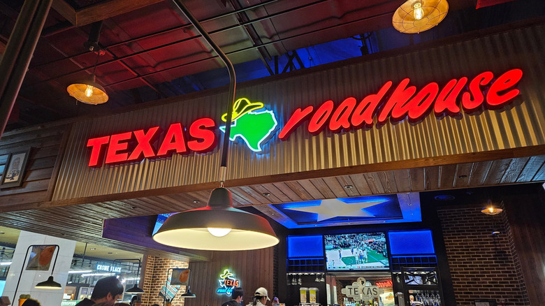 Interior of Texas Roadhouse