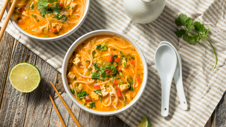 Thai coconut curry pho