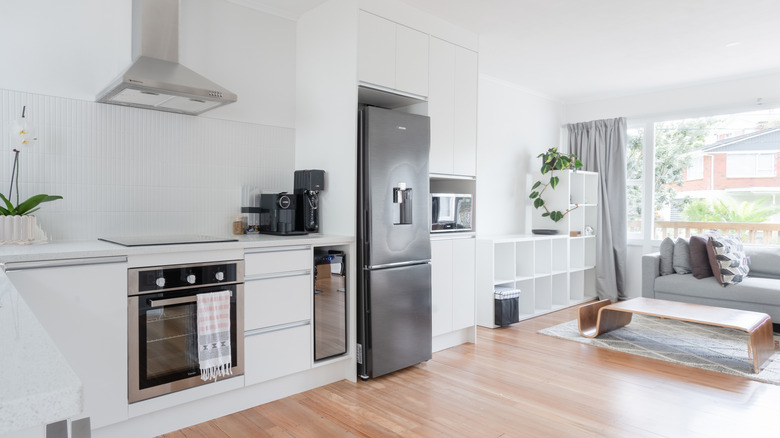 A bright, beautiful newly renovated kitchen