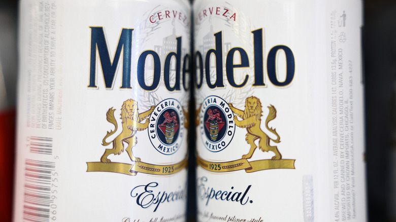 Closeup of two Modelo Especial cans