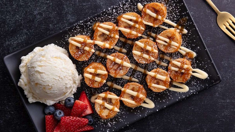 Sliced Banana Spring Roll