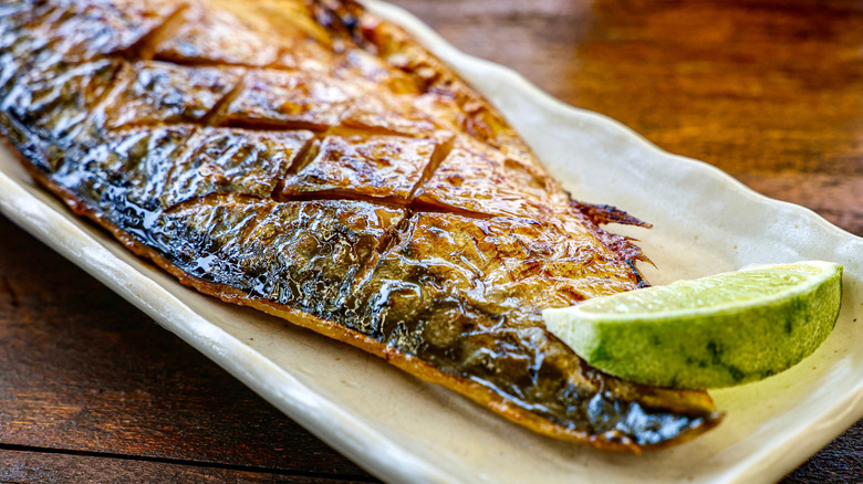 grilled mackerel with lime