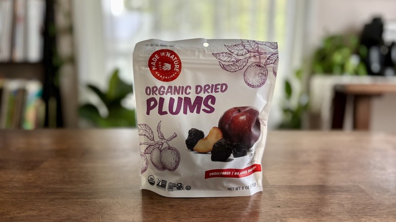 Made in Nature Prunes on a table