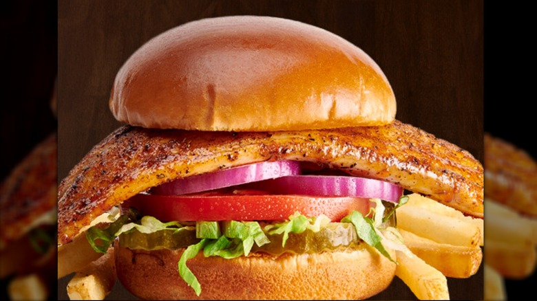 Ruby Tuesday grilled fih sandwich with fries