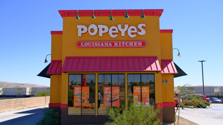 popeyes location in california