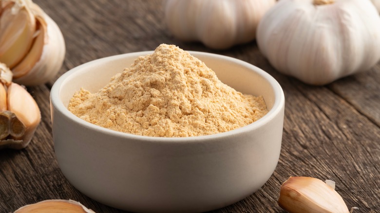 Garlic powder in a white bowl