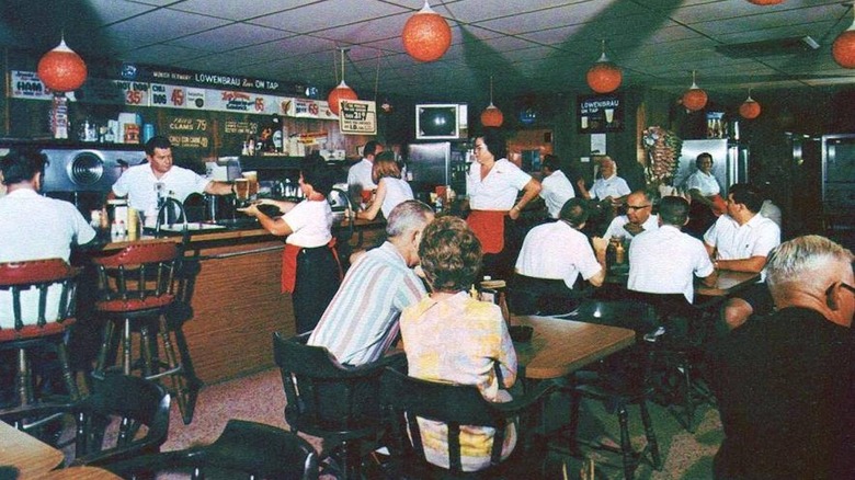 A promotional photo of the interior of Lum's from the 1960s