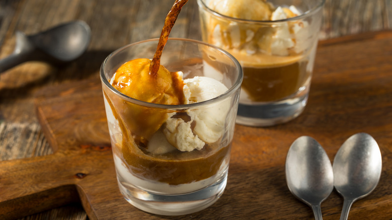 Affogato with espresso pouring over