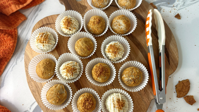Pumpkin spice truffles