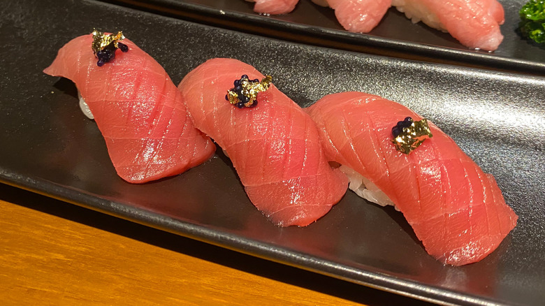 Chutoro tuna over rice