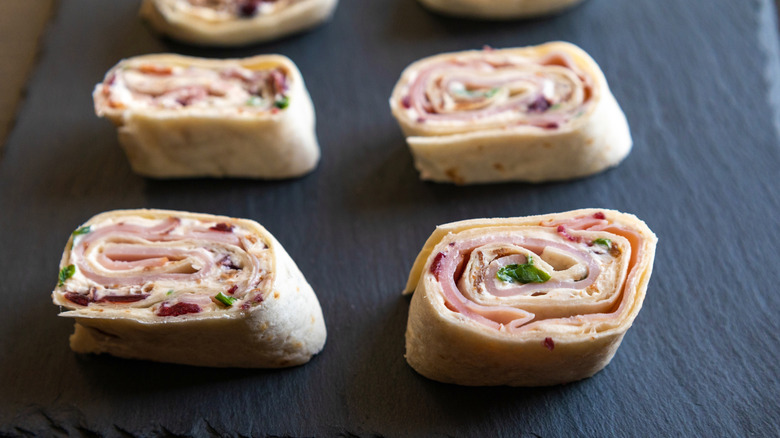 turkey and cranberry tortilla roll-ups