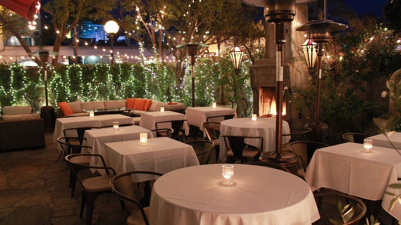 The outdoor patio of La Boheme