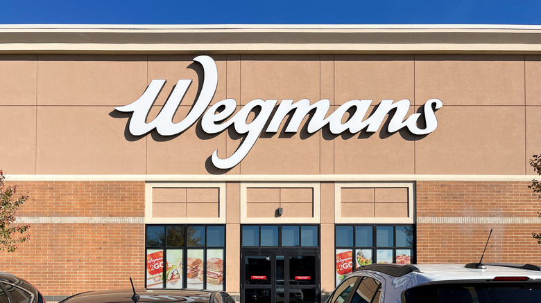 The outside of a Wegmans