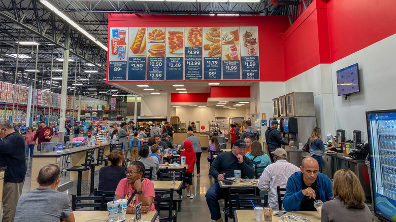 Crowded Sam's Club Cafe