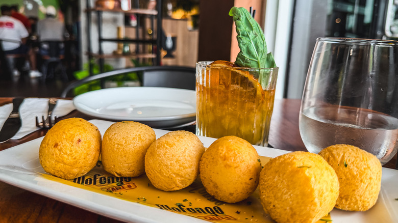 Yuquita Rellena and a drink at Mofongo on Calle 8
