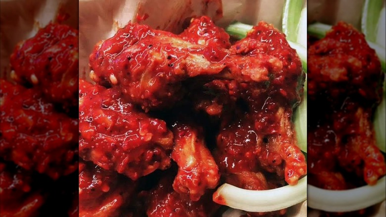 Hot wings on a plate from Fire on the Mountain