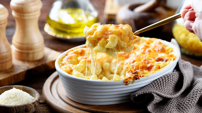 white casserole dish of mac and cheese